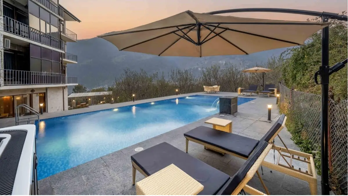 Infinity Swimming Pool